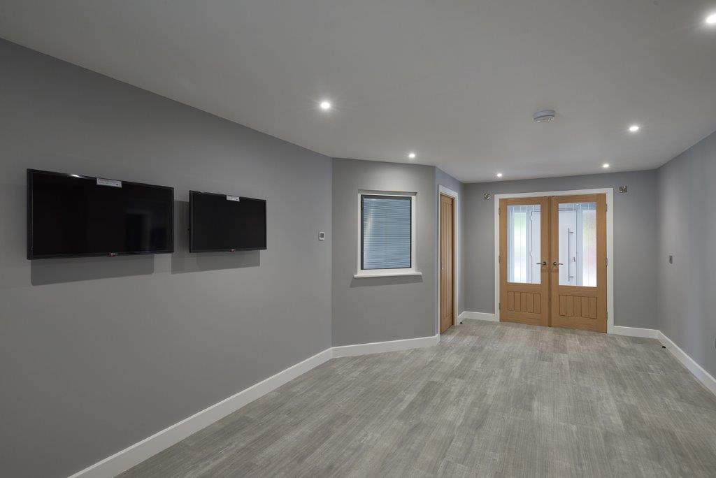 Flexible living and care support space